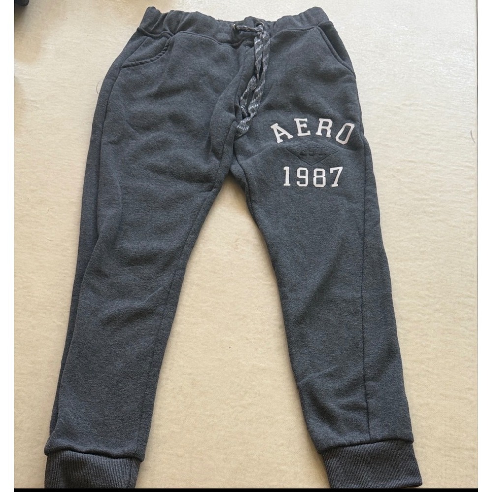 Aeropostale Womens Charcoal Gray Fleece Joggers Sweatpants Aero 1987 Logo Small - Picture 2 of 4